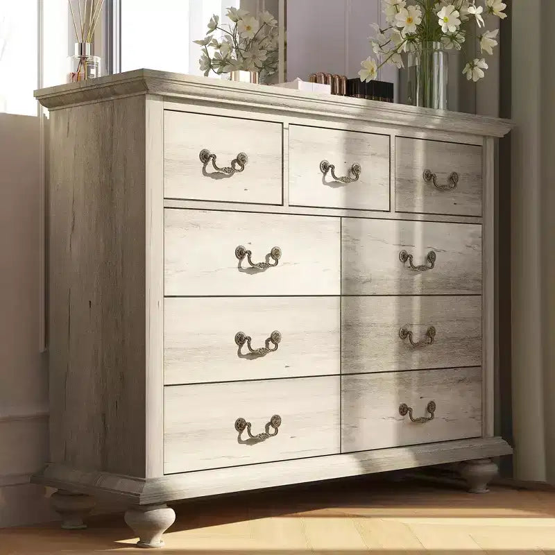 Commode à 9 tiroirs avec poignées métalliques – Meuble de rangement en bois pour chambre ou salon