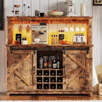 Meuble de bar à café de 55 pouces avec portes coulissantes de grange, range-bouteilles, éclairage LED et prises électriques