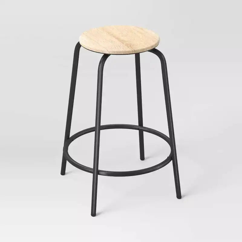 Lot de 2 tabourets de bar sans dossier hauteur comptoir avec assise en bois et structure en métal – 62,2 cm H x 43,2 cm l x 43,2 cm P