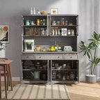 Vaisselier de cuisine gris avec portes vitrées et garniture de base ornée – 192,8 cm H x 155,4 cm L x 46 cm P
